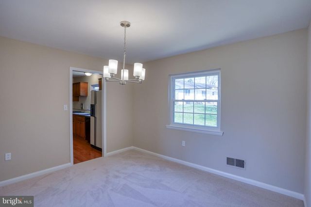 2421 DORVAL RD, Wilmington, DE 19810