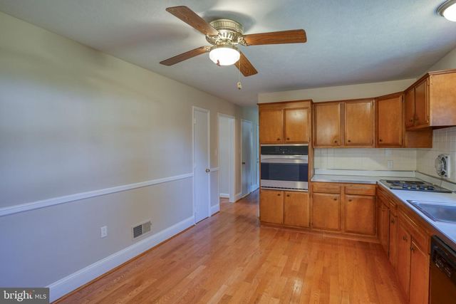 2421 DORVAL RD, Wilmington, DE 19810