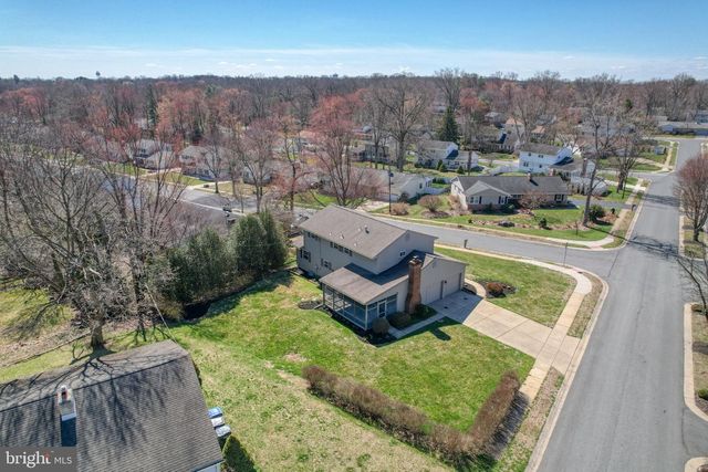 2421 DORVAL RD, Wilmington, DE 19810