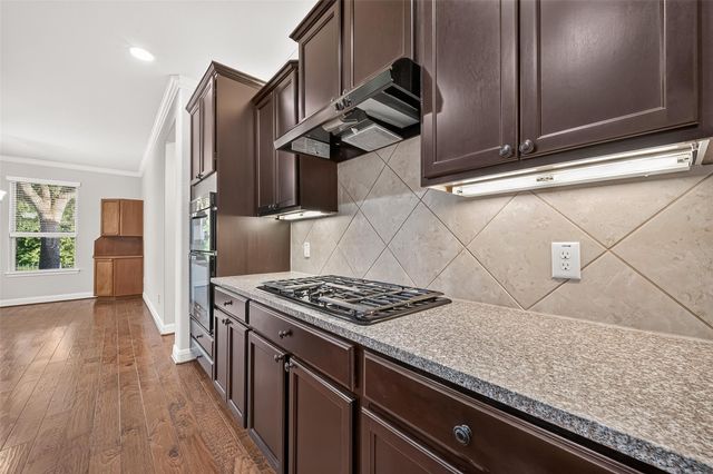 2911 Bur Oak Court, Richmond, TX 77469