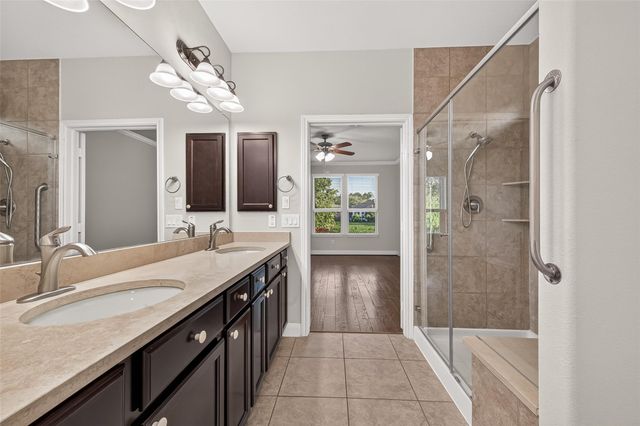 2911 Bur Oak Court, Richmond, TX 77469