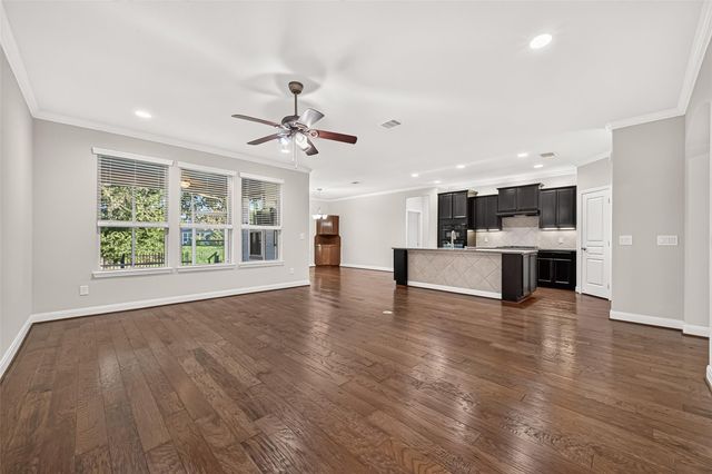 2911 Bur Oak Court, Richmond, TX 77469