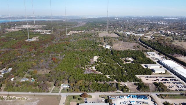 1129 Cedarview Drive, Cedar Hill, TX 75104