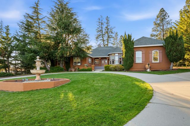 16354 Alexandra Way, Grass Valley, CA 95949