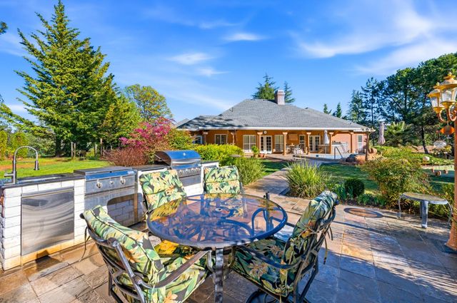 16354 Alexandra Way, Grass Valley, CA 95949