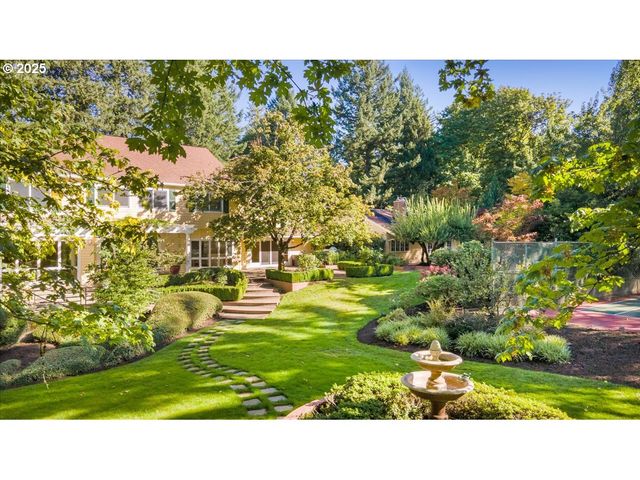 -1 Sw BARNES Rd, Portland, OR 97221