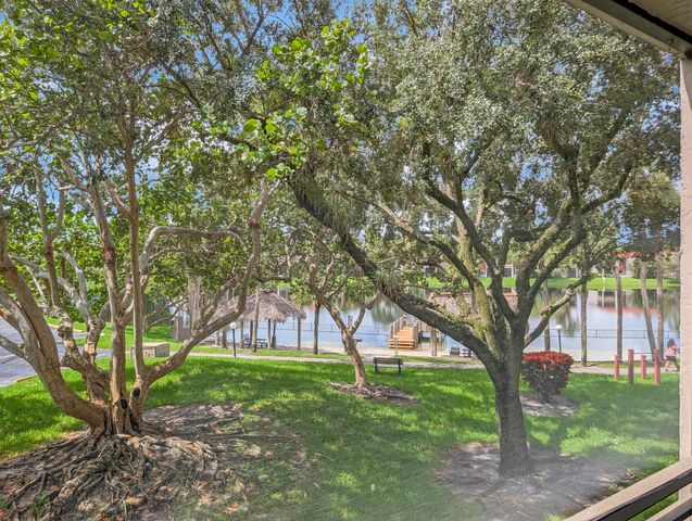 900 Colony Point Circle 205, Pembroke Pines, FL 33026