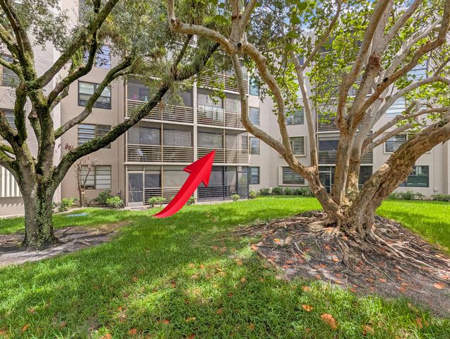 900 Colony Point Circle 205, Pembroke Pines, FL 33026