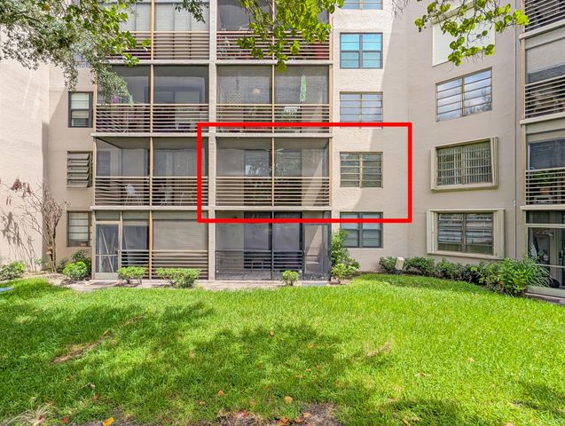 900 Colony Point Circle 205, Pembroke Pines, FL 33026