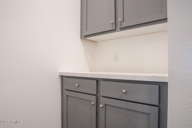 15835 N 65TH Avenue, Glendale, AZ 85306