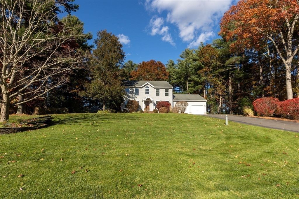 20 Johnson Drive, Lakeville, MA 02347