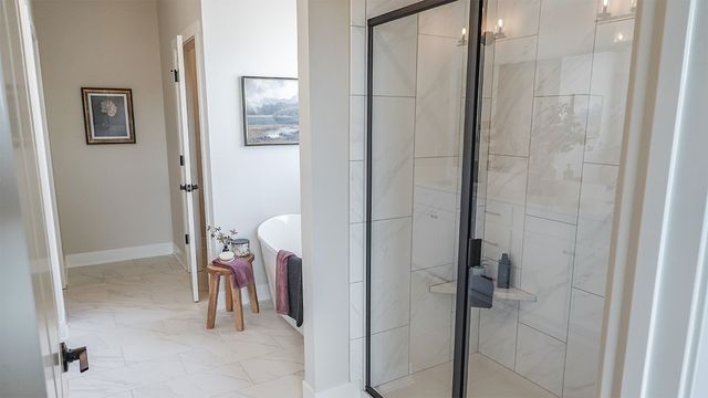 635 NW Concord Lane, Waukee, IA 50263