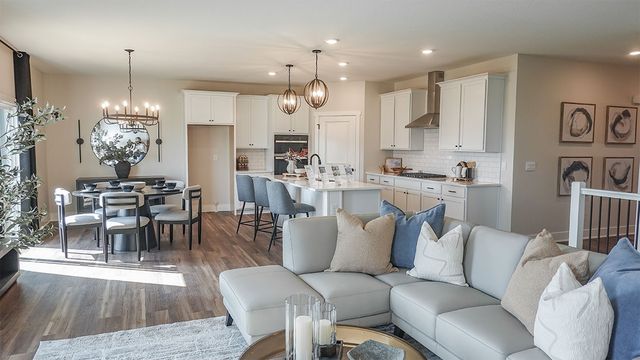 635 NW Concord Lane, Waukee, IA 50263