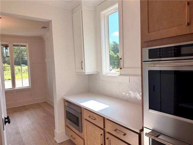 5595 Meadowstone Walk, Kennesaw, GA 30152