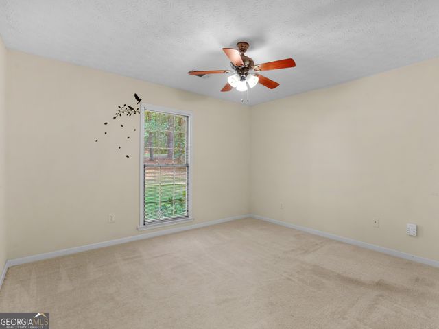 231 Whitesand Bay Drive, Stockbridge, GA 30281