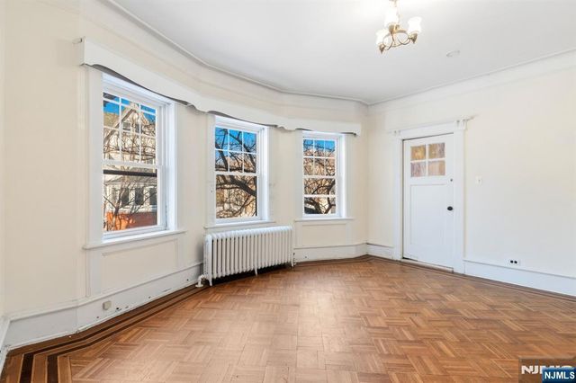 12-14 King Avenue, Weehawken, NJ 07086