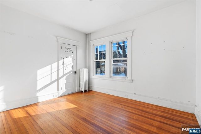 12-14 King Avenue, Weehawken, NJ 07086