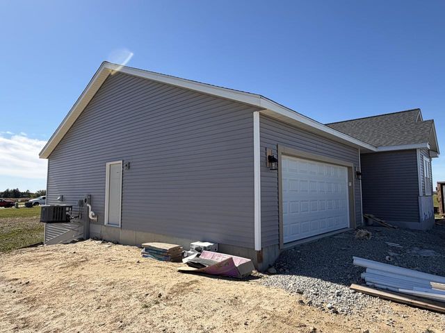 1233 Edge Field COURT, Watertown, WI 53094