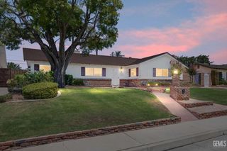 512 Day Avenue, Bakersfield, CA 93308
