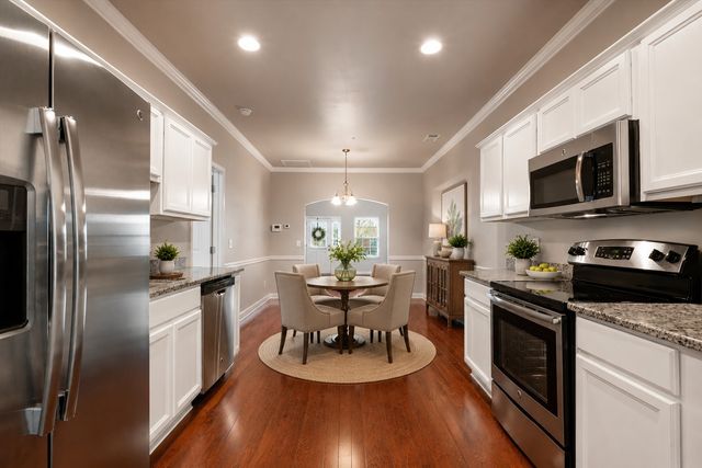 1040 Charlie Daniels Pkwy Apt 163, Mount Juliet, TN 37122