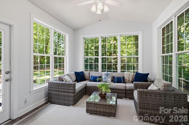 5210 Addington Court, Charlotte, NC 28277