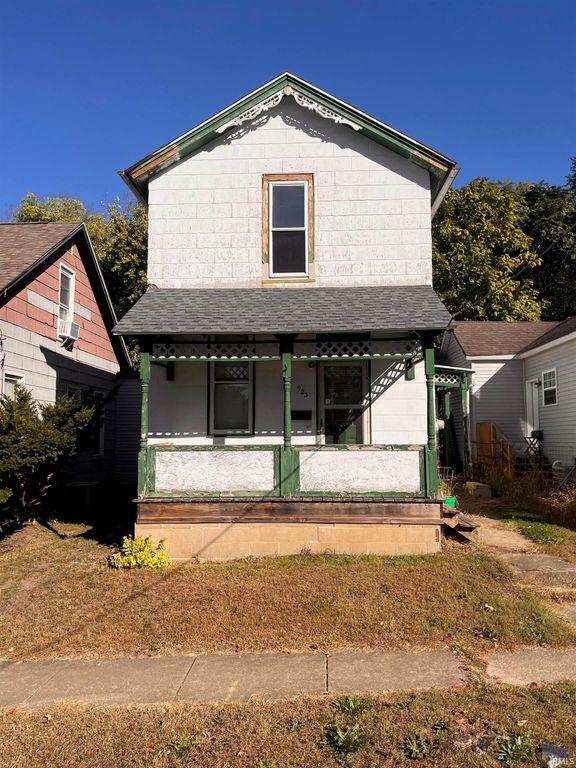 923 Holloway Drive, Lafayette, IN 47905