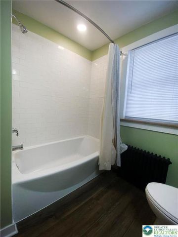 1978 Leithsville Road, Hellertown Boro, PA 18055