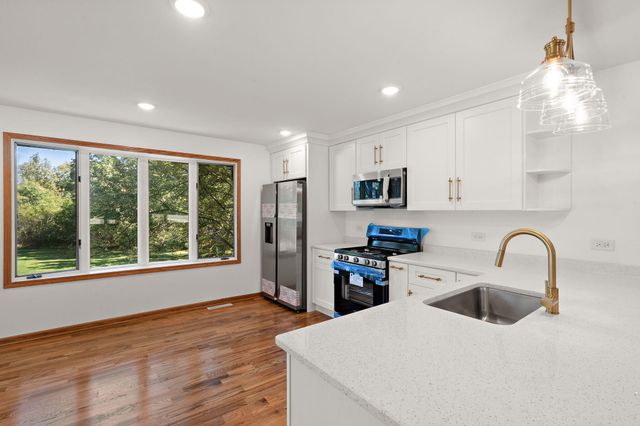 12323 S Cline Avenue, Crown Point, IN 46307