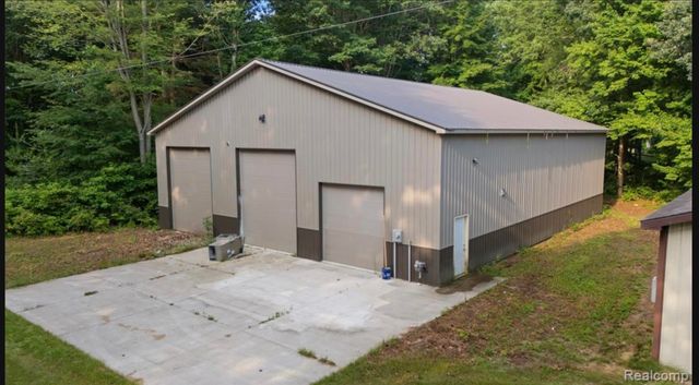 10731 Swan Creek Road, Saginaw, MI 48609