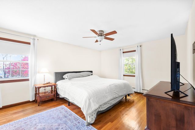 6 Glenwood Lane, Merrimack, NH 03054
