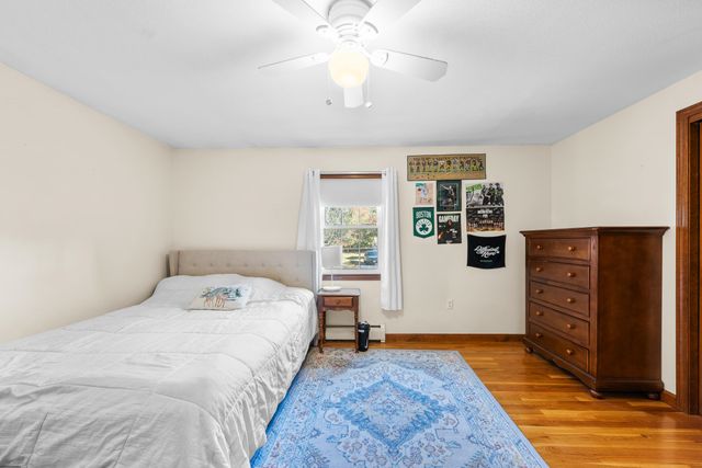 6 Glenwood Lane, Merrimack, NH 03054