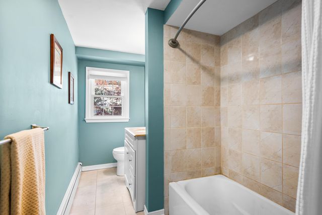 6 Glenwood Lane, Merrimack, NH 03054