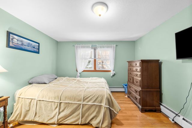 6 Glenwood Lane, Merrimack, NH 03054