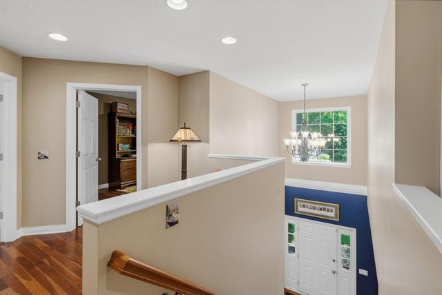 880 Ludington Avenue, Portage City, MI 49002