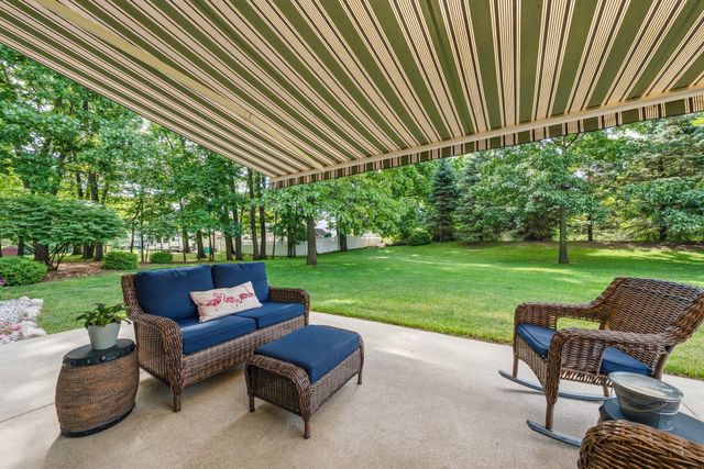 880 Ludington Avenue, Portage City, MI 49002