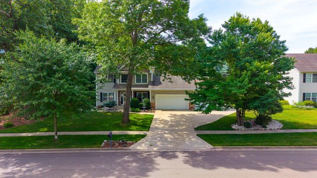 880 Ludington Avenue, Portage City, MI 49002