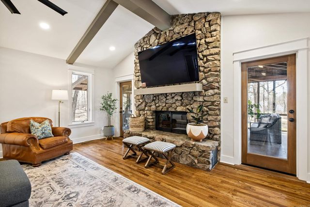 9721 Congo Rd, Benton, AR 72019