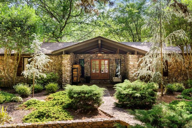 9721 Congo Rd, Benton, AR 72019