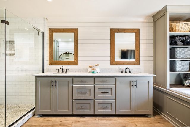 9721 Congo Rd, Benton, AR 72019