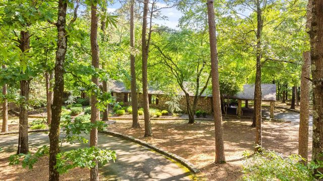 9721 Congo Rd, Benton, AR 72019