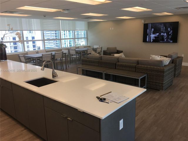 321 NE 26th Street 609, Miami, FL 33137