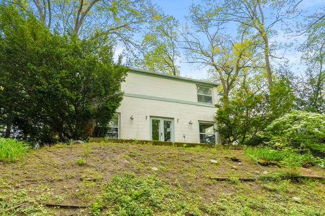 120 Shadywood Lane, Battle Creek, MI 49015