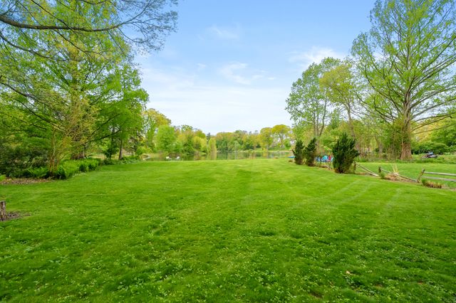 120 Shadywood Lane, Battle Creek, MI 49015