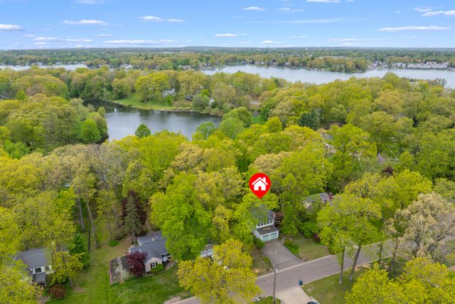 120 Shadywood Lane, Battle Creek, MI 49015