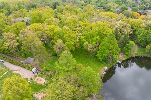 120 Shadywood Lane, Battle Creek, MI 49015