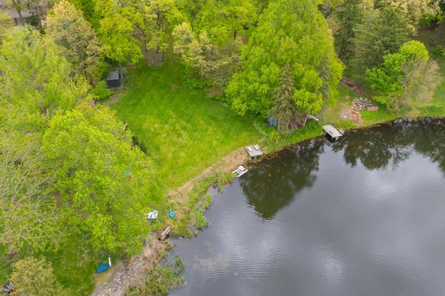 120 Shadywood Lane, Battle Creek, MI 49015