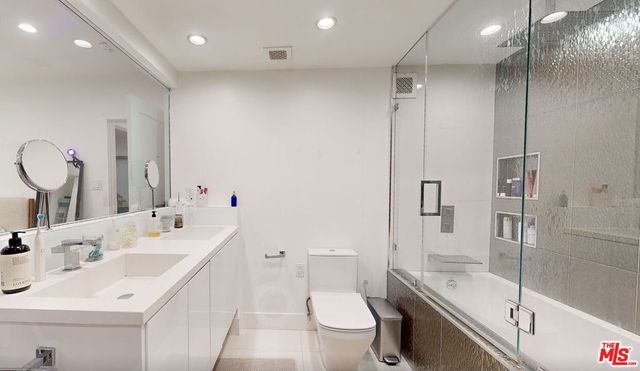 10787 Wilshire Boulevard 1102, Los Angeles, CA 90024