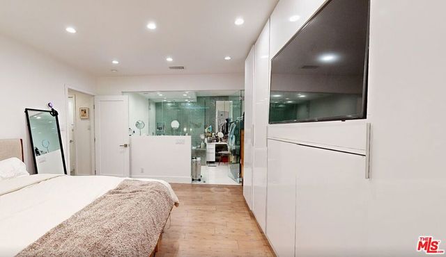 10787 Wilshire Boulevard 1102, Los Angeles, CA 90024