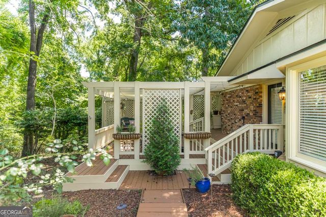 861 Windsor Road, Macon, GA 31204