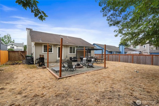 22926 SE 280th Place, Maple Valley, WA 98038